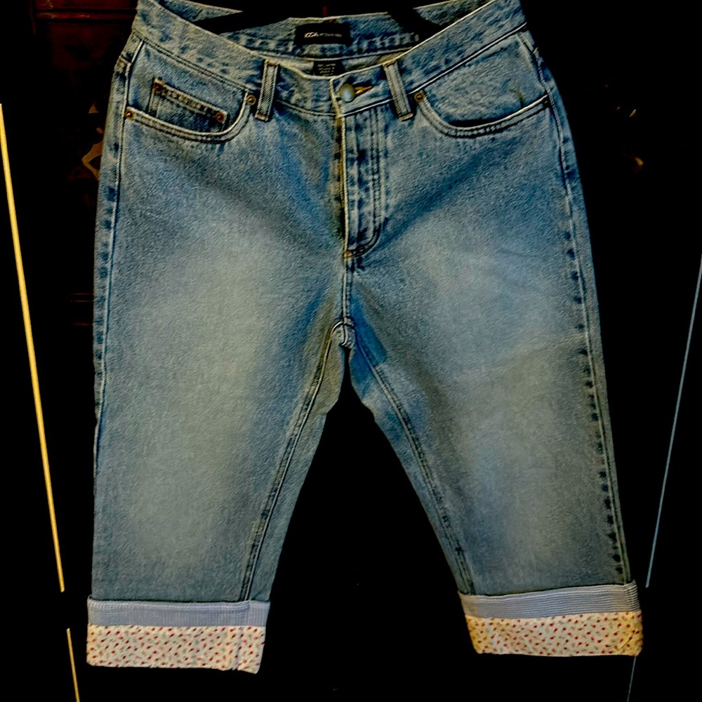 Moda International Capri length jeans